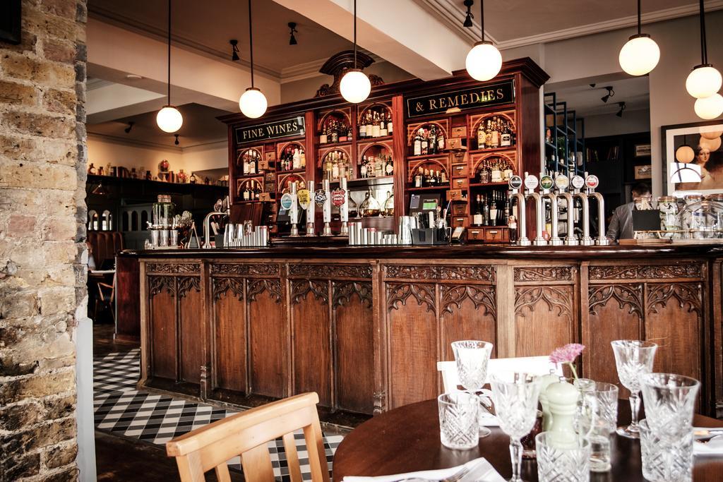 The Queen'S Head Kingston upon Thames  Eksteriør billede